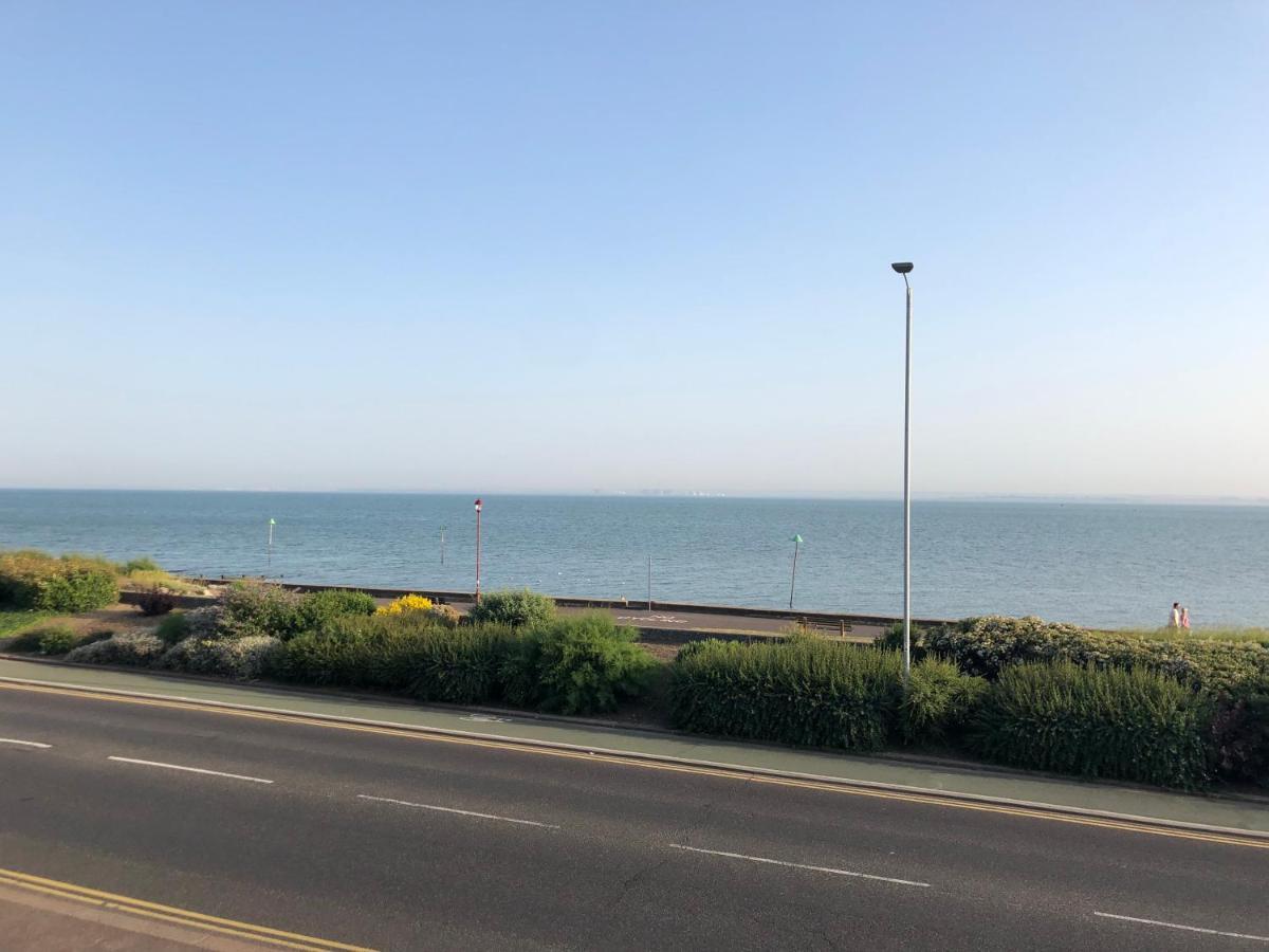 5 Bedroom Beach Front Property Southend-on-Sea Zewnętrze zdjęcie