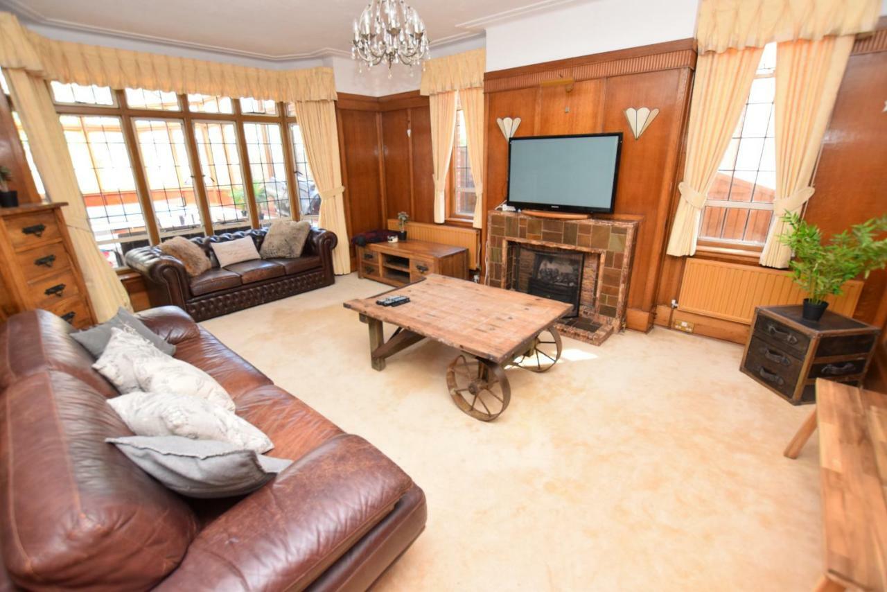 5 Bedroom Beach Front Property Southend-on-Sea Zewnętrze zdjęcie