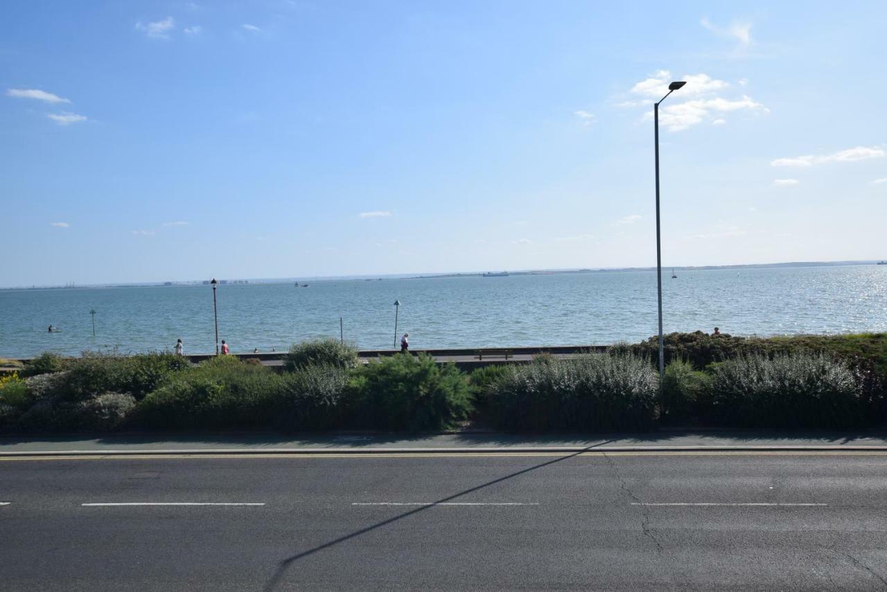 5 Bedroom Beach Front Property Southend-on-Sea Zewnętrze zdjęcie