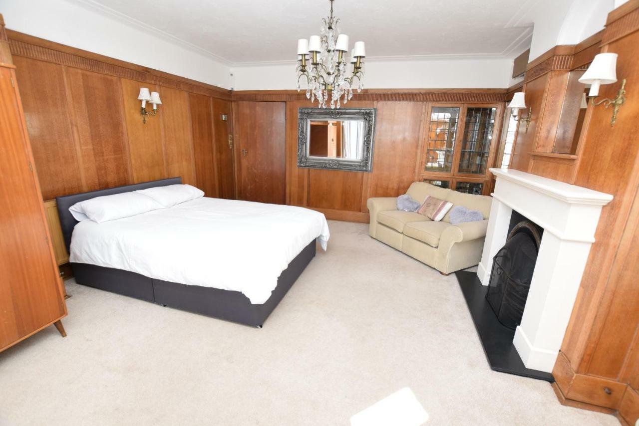 5 Bedroom Beach Front Property Southend-on-Sea Zewnętrze zdjęcie